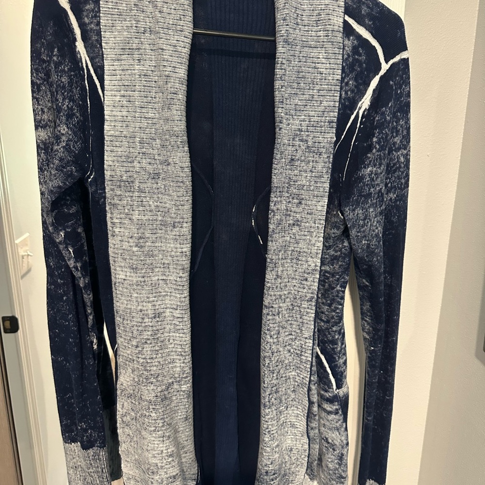 NWOT Blanc Noir Huntress Blue Cardigan Stylish new without tags - Picture 7 of 13